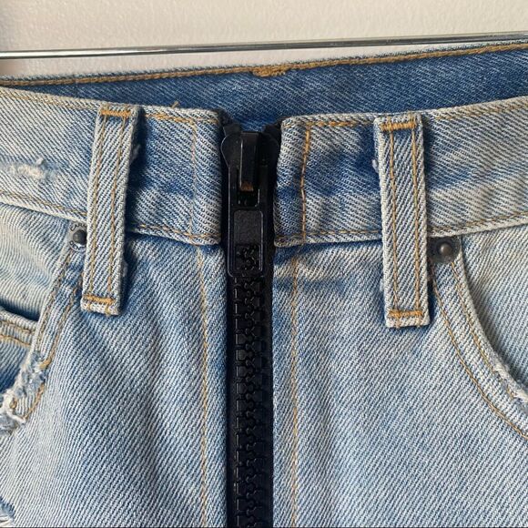 Carmar Distressed Zip-Up Denim Miniskirt size 27 - Picture 4 of 12